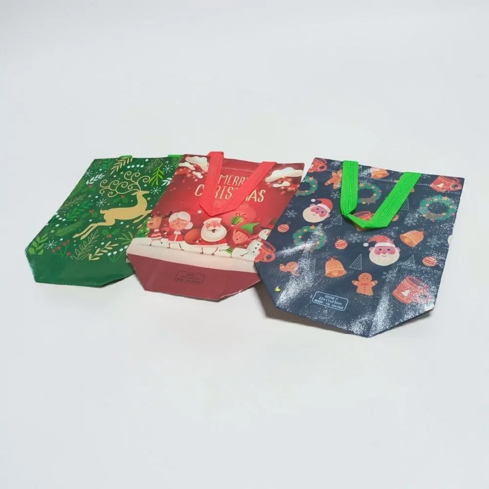 Christmas Gift Bag Lot of 3 Reusable Holiday Gift Bags Santa Reindeer Gift Wrap